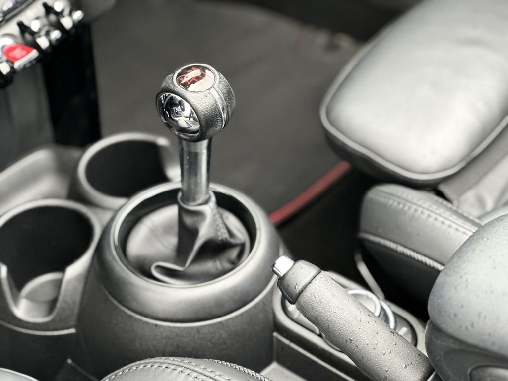 MINI John Cooper Works Cabrio 2022