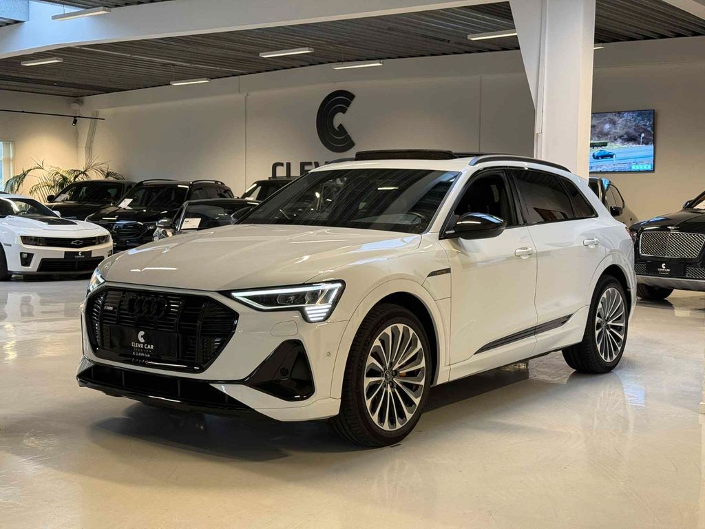 Audi e-tron 2022