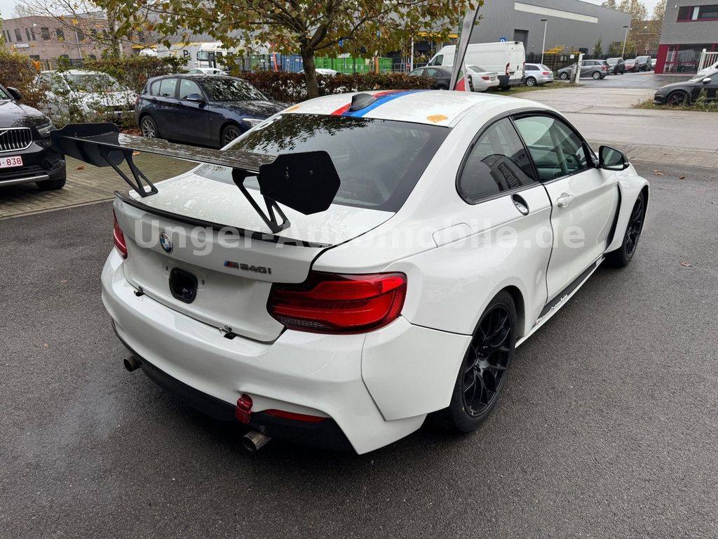 BMW M235 2014