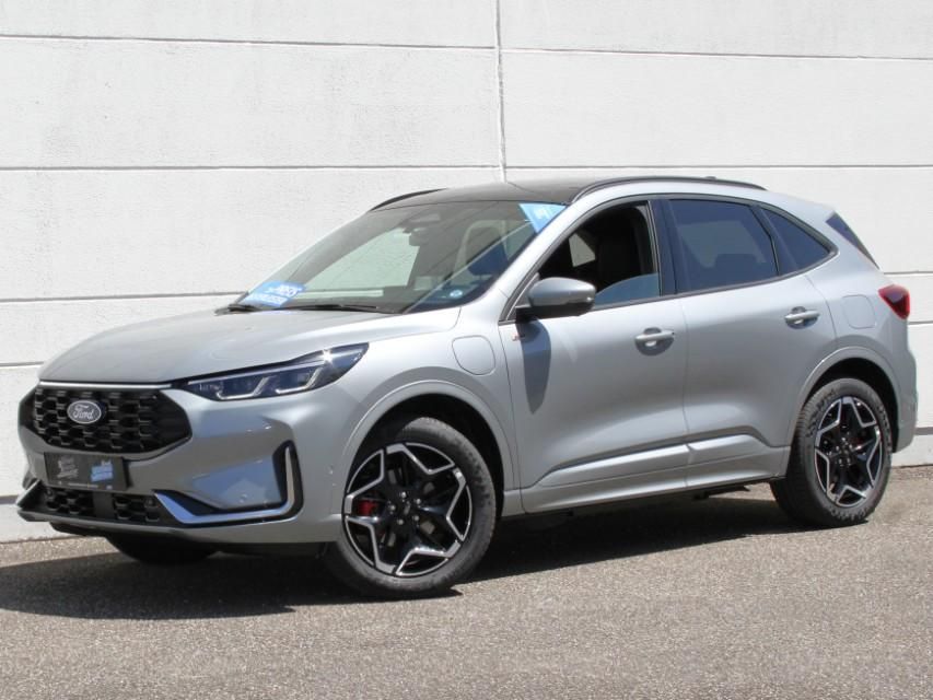 Ford Kuga 2025