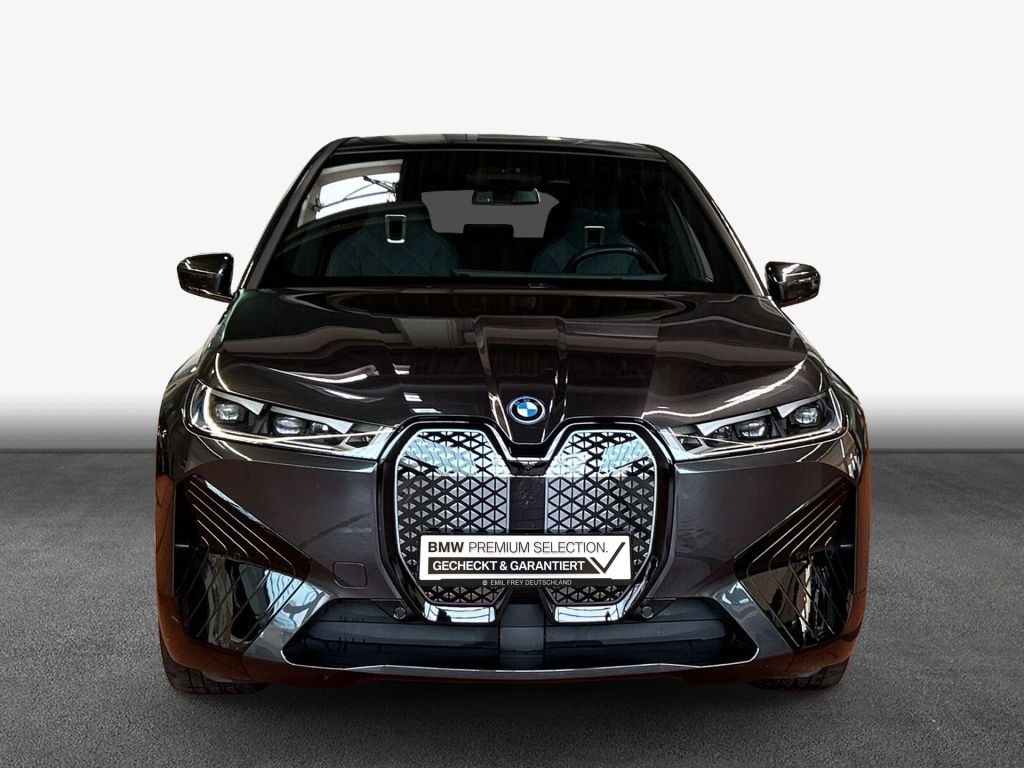 BMW iX 2023