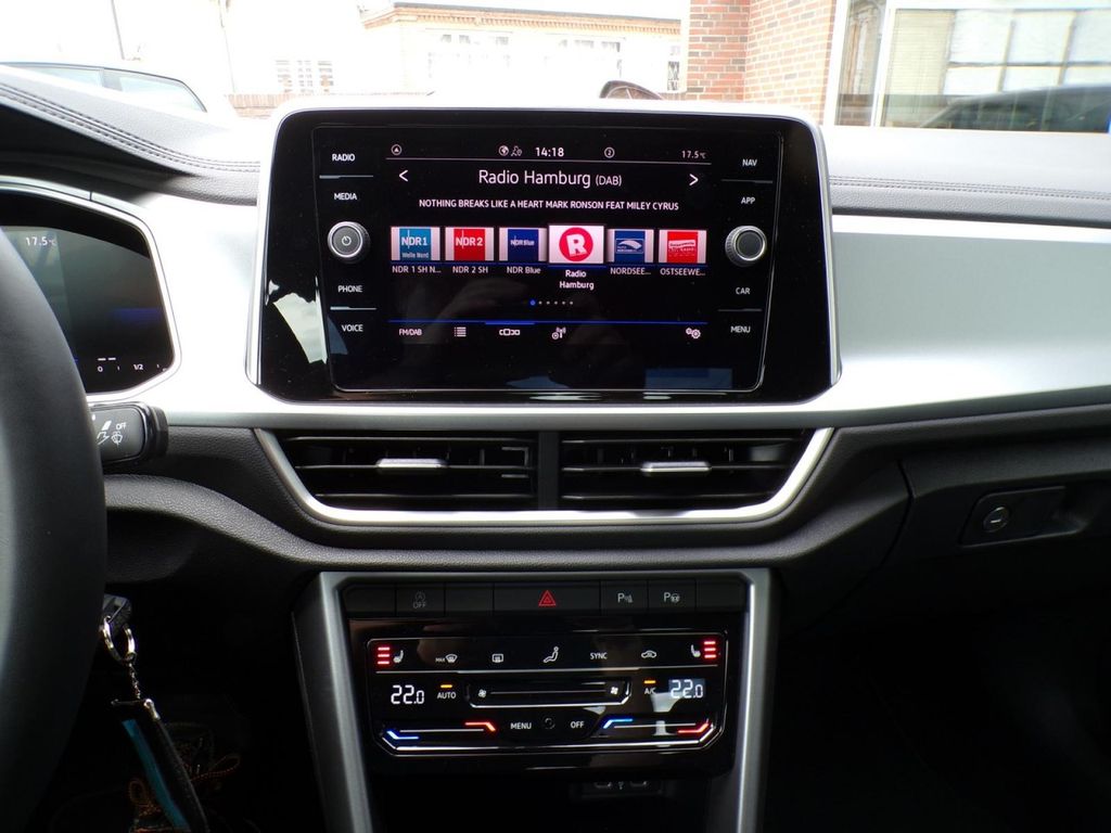 Volkswagen T-Roc 2025