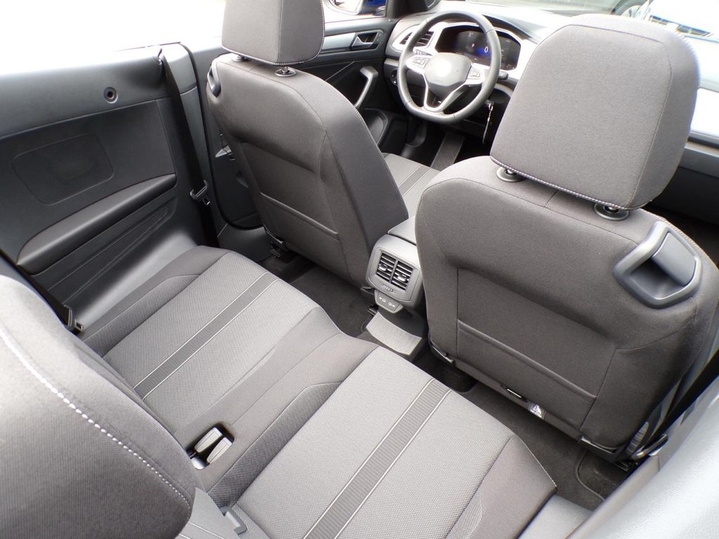 Volkswagen T-Roc 2025