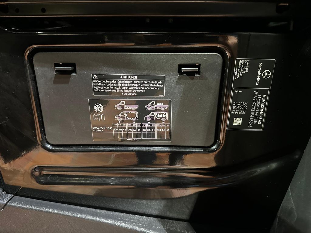 Mercedes-Benz Sprinter 2021