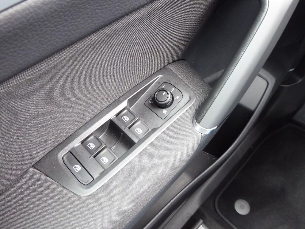 Volkswagen Touran 2025