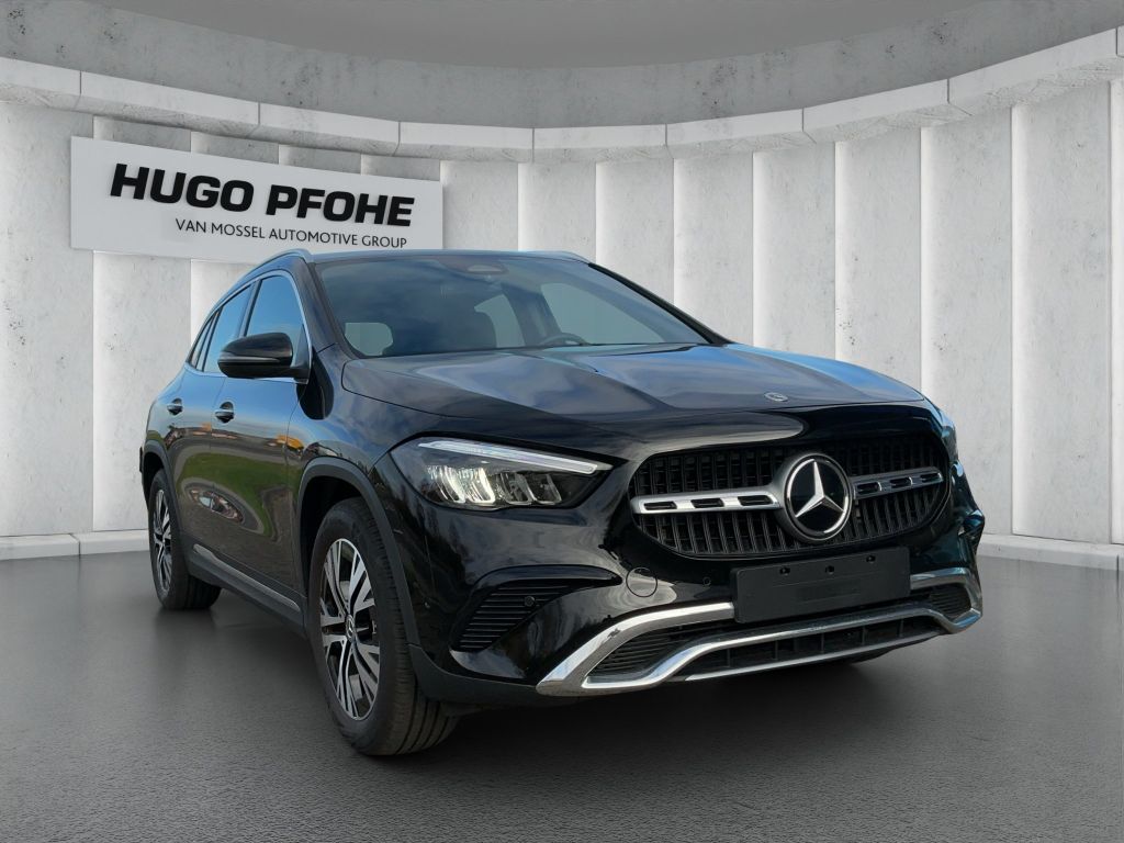 Mercedes-Benz GLA 200 2025