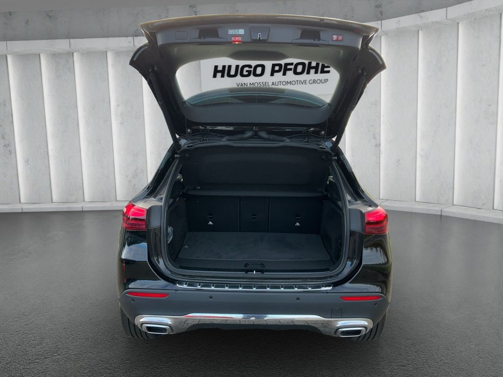 Mercedes-Benz GLA 200 2025