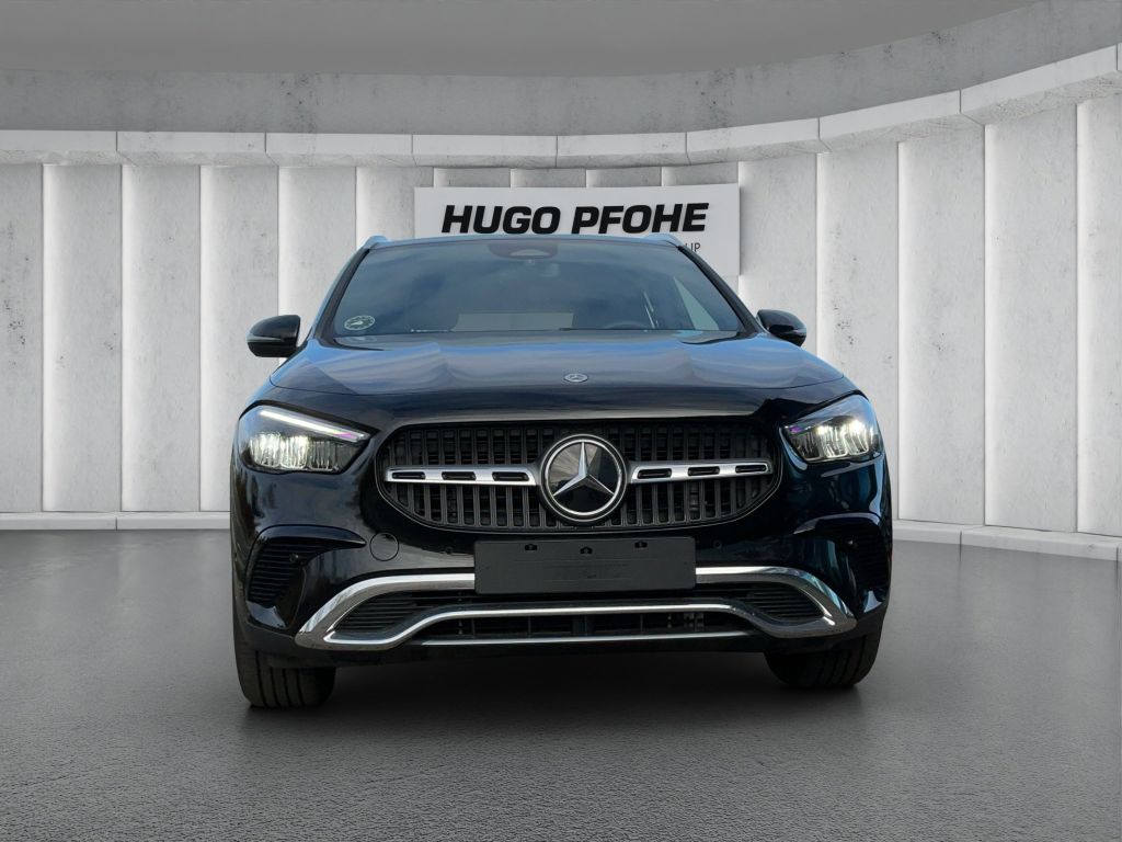 Mercedes-Benz GLA 200 2025