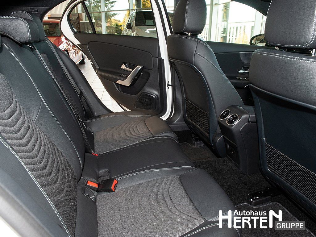 Mercedes-Benz A 250 2024