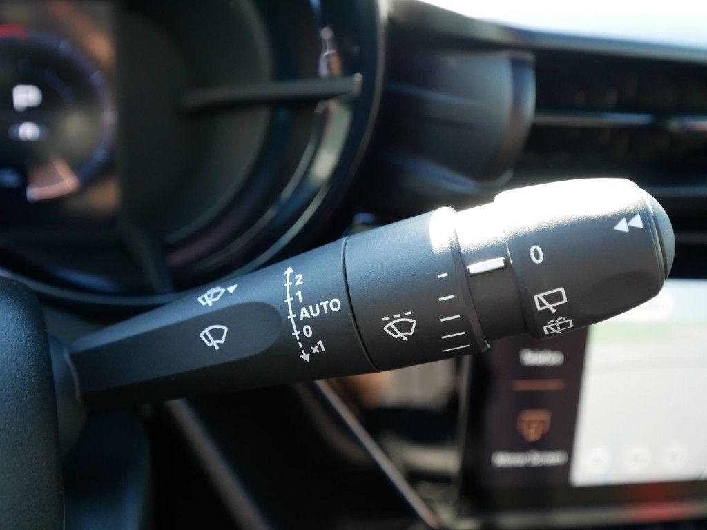 Alfa Romeo Junior 2025