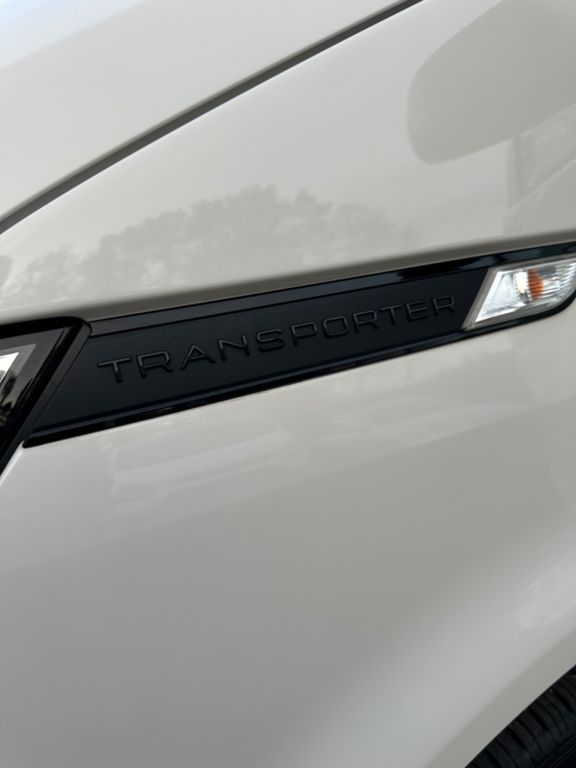 Volkswagen T6 Transporter 2025