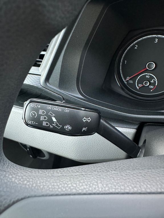 Volkswagen T6 Transporter 2025