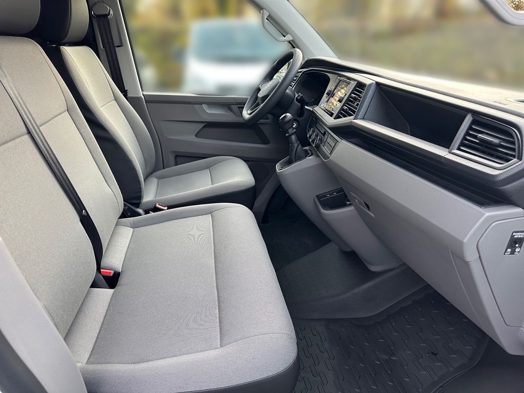 Volkswagen T6 Transporter 2025