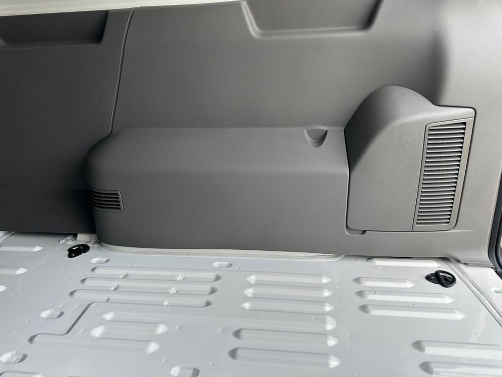 Volkswagen T6 Transporter 2025