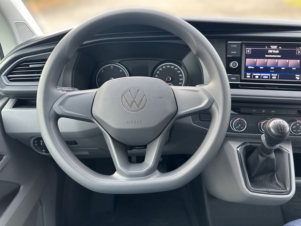 Volkswagen T6 Transporter 2025