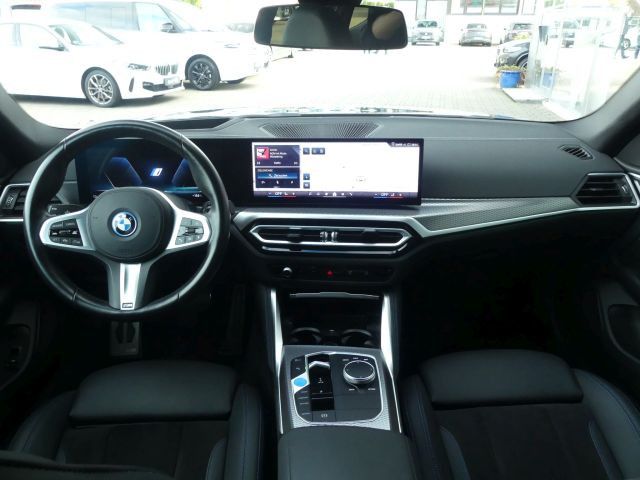 BMW i4 2023