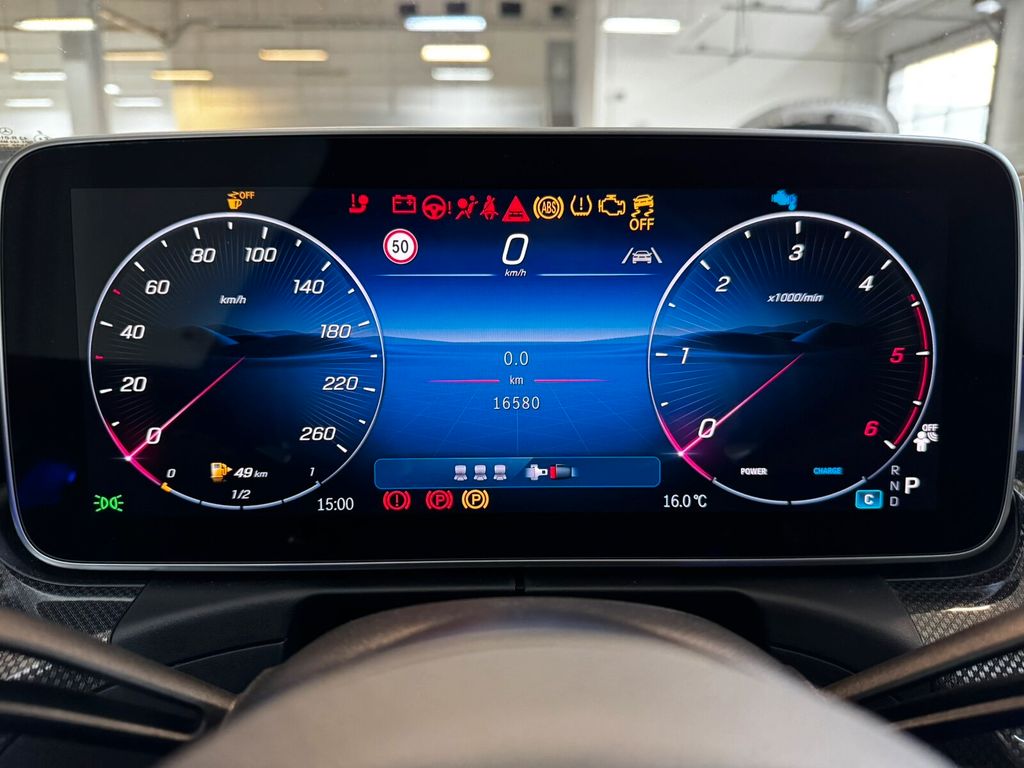 Mercedes-Benz C 200 2025