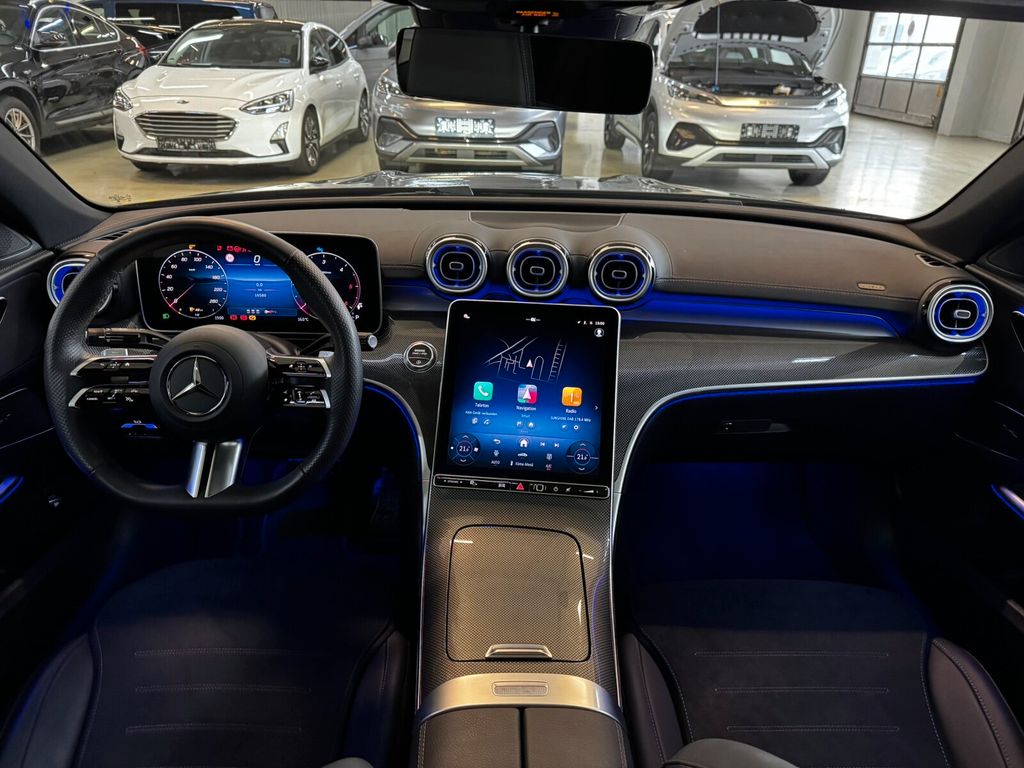 Mercedes-Benz C 200 2025