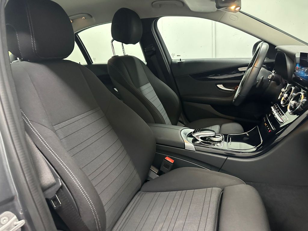 Mercedes-Benz C 200 2021