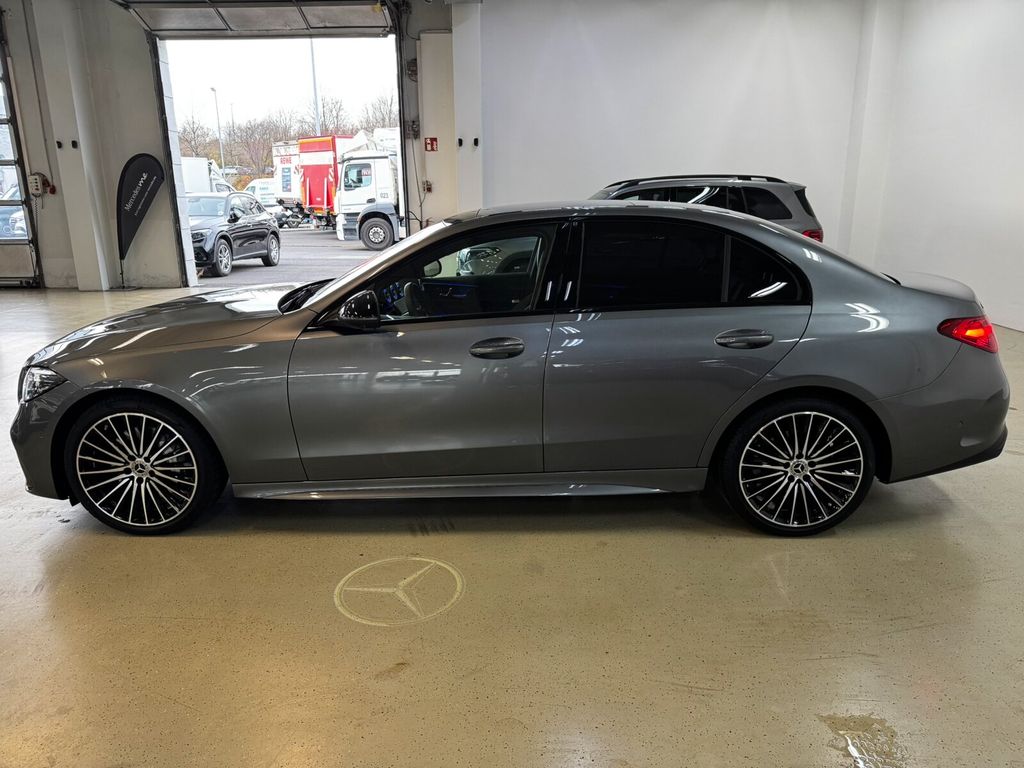 Mercedes-Benz C 200 2025