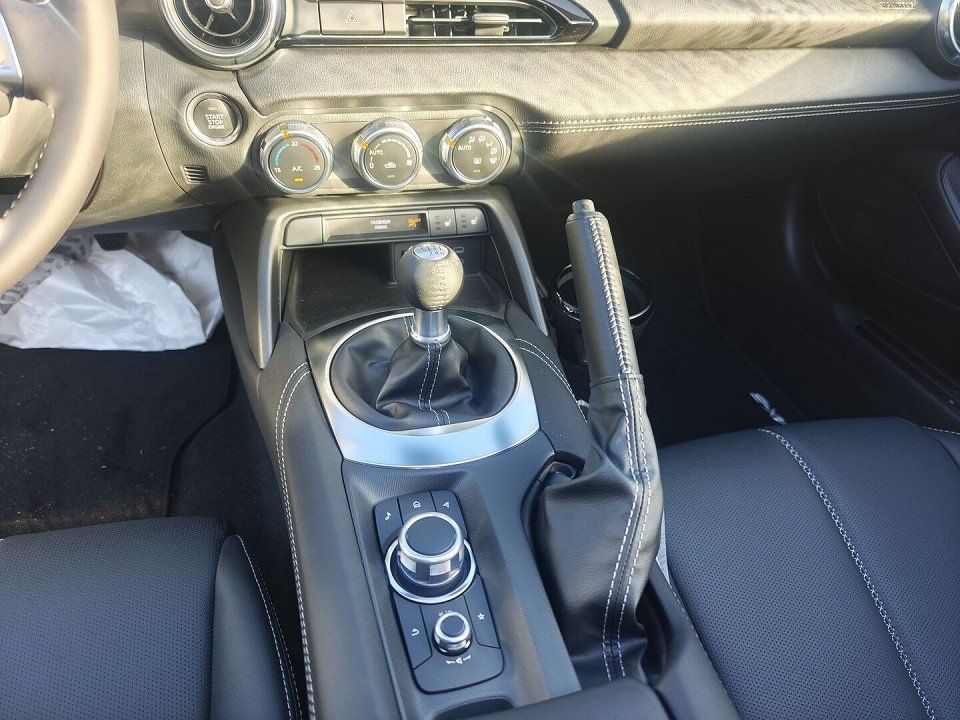Mazda MX-5 2025