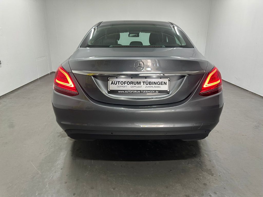 Mercedes-Benz C 200 2021