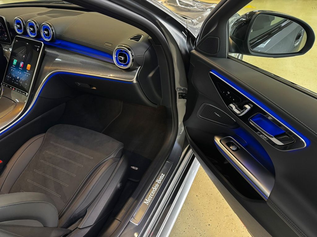 Mercedes-Benz C 200 2025