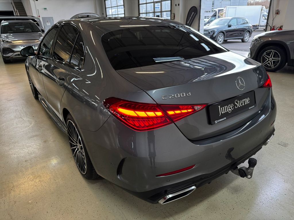 Mercedes-Benz C 200 2025