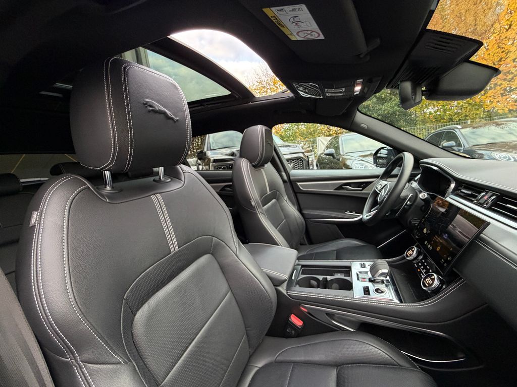 Jaguar F-Pace 2021