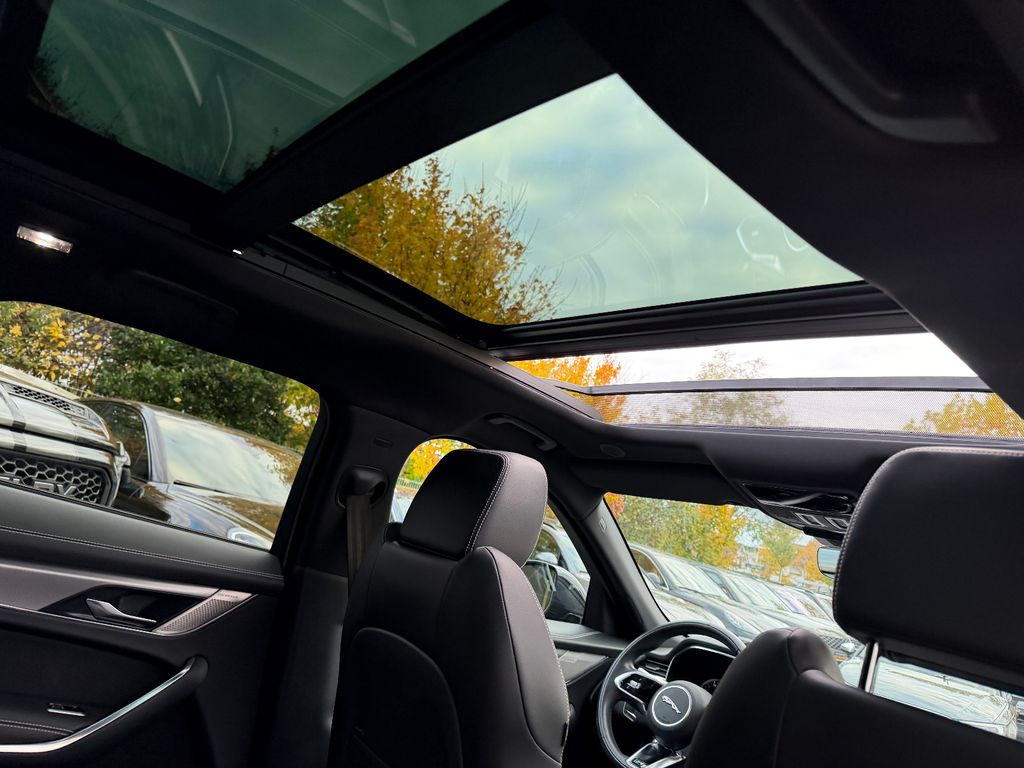 Jaguar F-Pace 2021