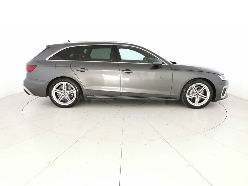 Audi A4 2024