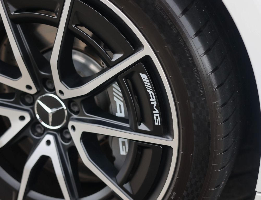 Mercedes-Benz SL 43 AMG 2023