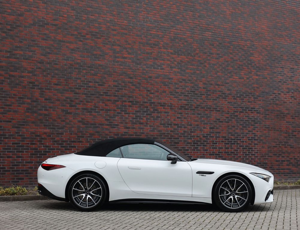 Mercedes-Benz SL 43 AMG 2023