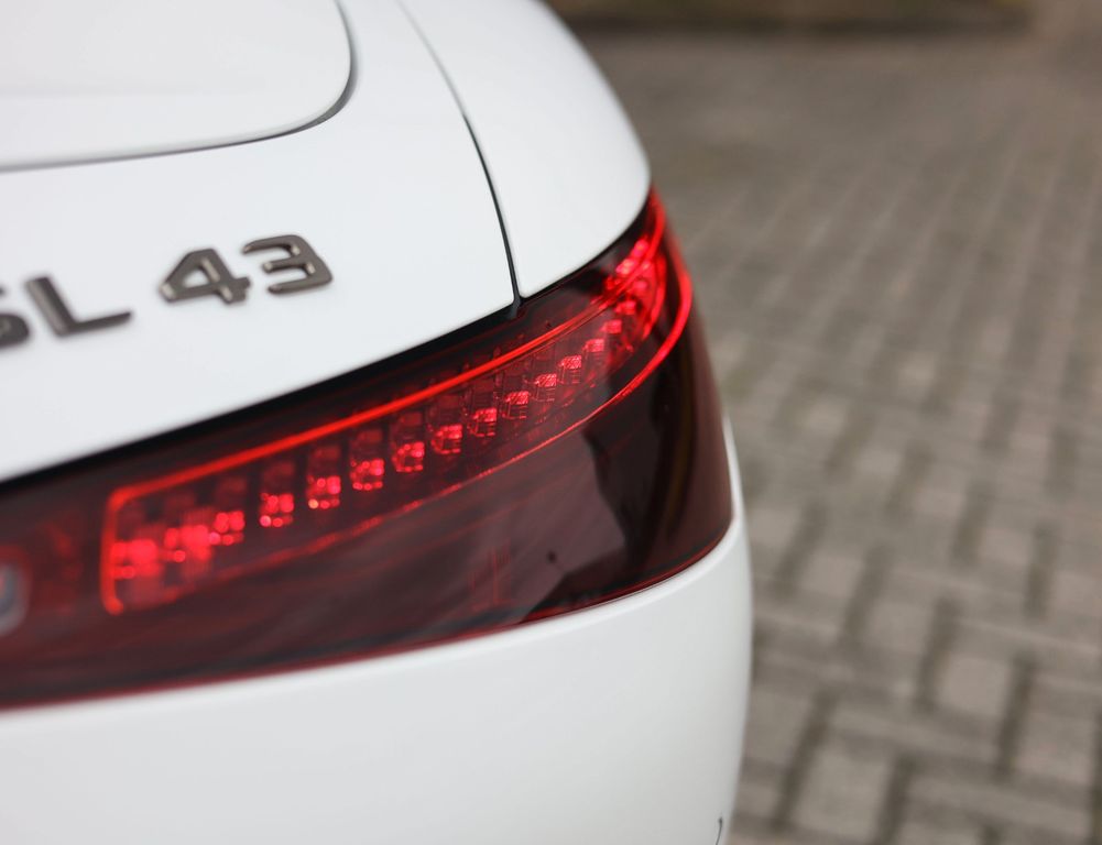 Mercedes-Benz SL 43 AMG 2023