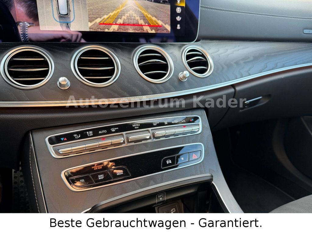 Mercedes-Benz E 300 2022