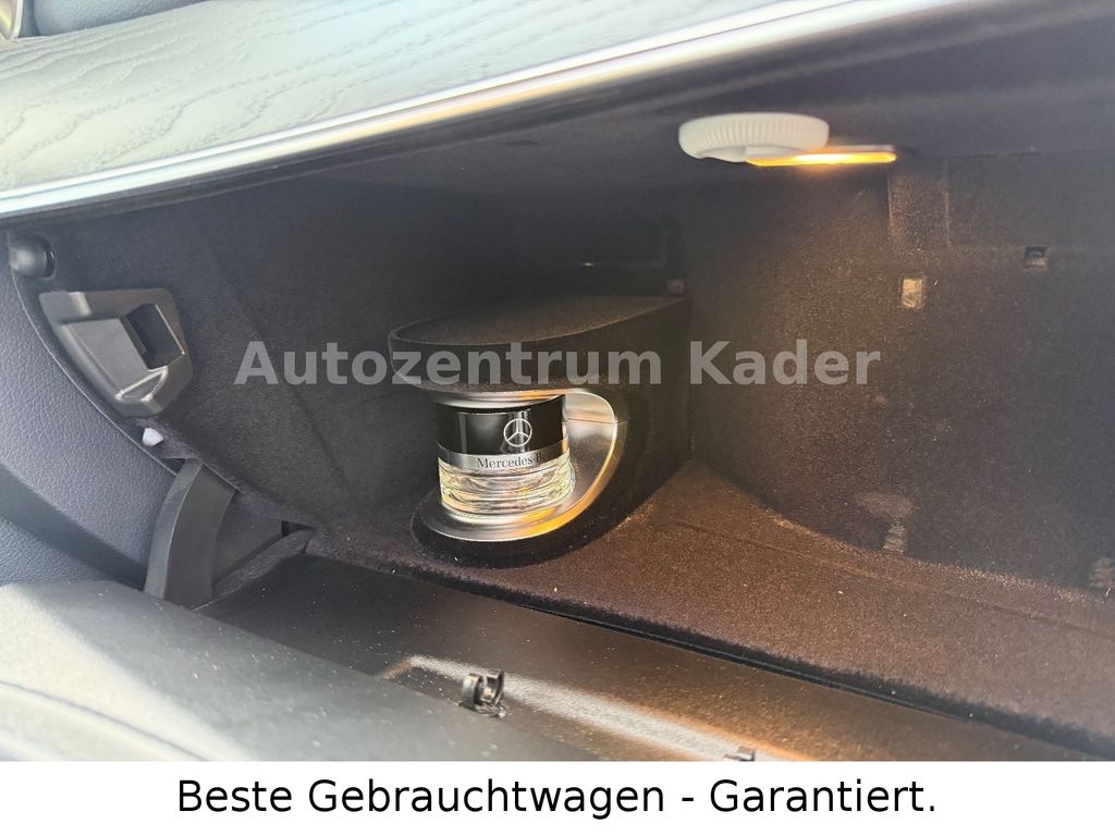 Mercedes-Benz E 300 2022