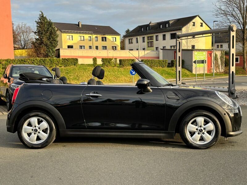 MINI Cooper Cabrio 2022