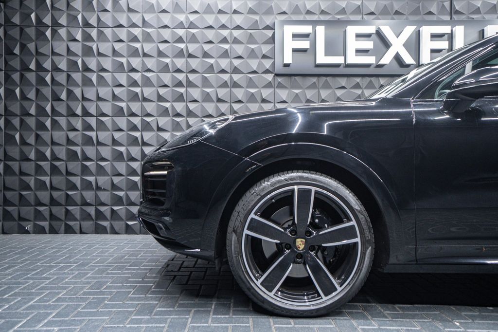 Porsche Cayenne 2023