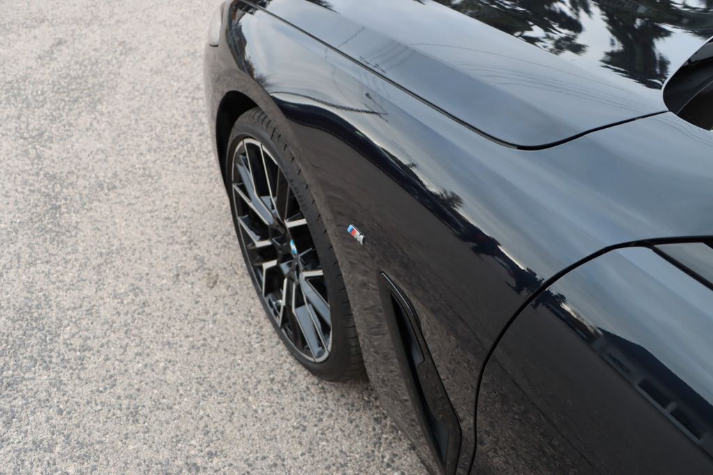 BMW M850 2025