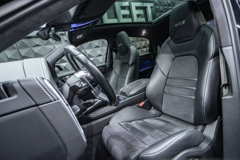 Porsche Cayenne 2023