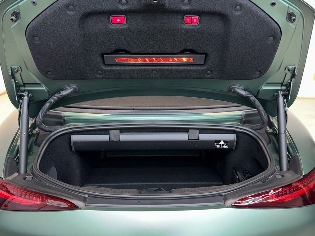 Mercedes-Benz SL 55 AMG 2025