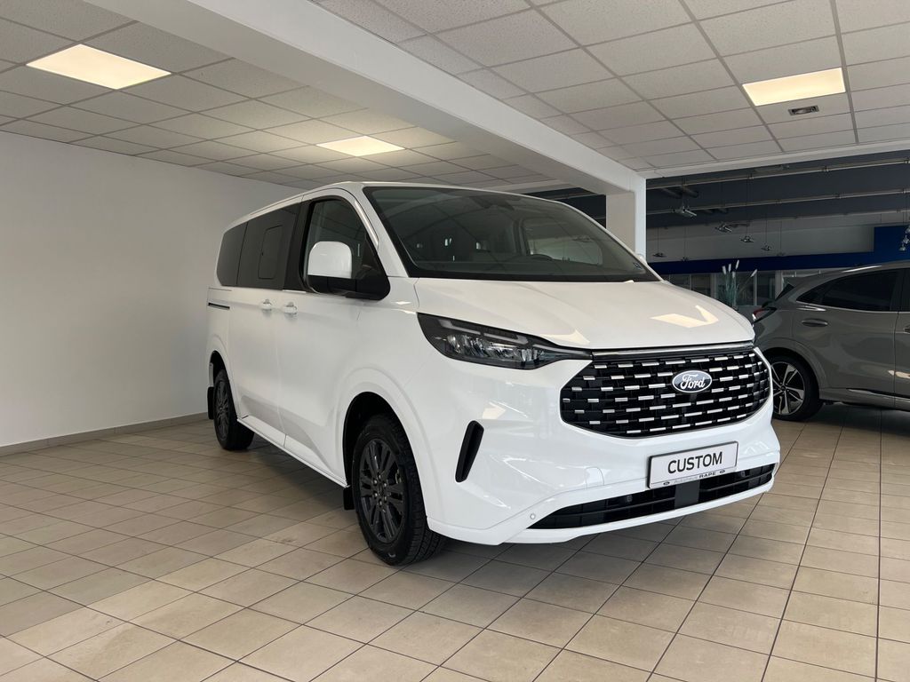 Ford Tourneo Custom 2025