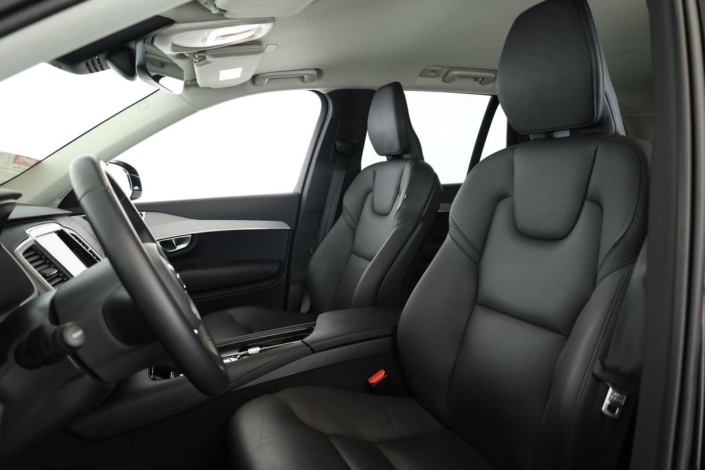 Volvo XC90 2023