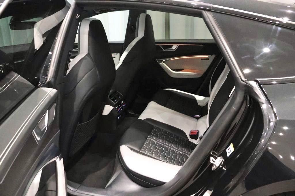 Audi RS7 2025