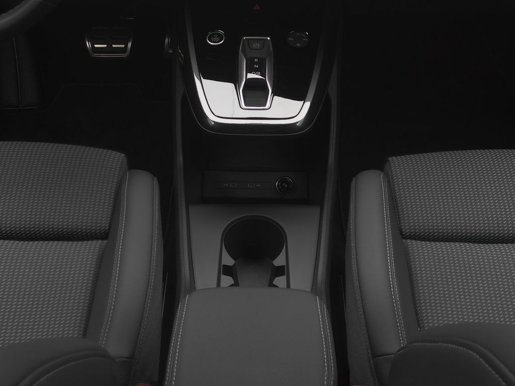 Audi Q4 e-tron 2025