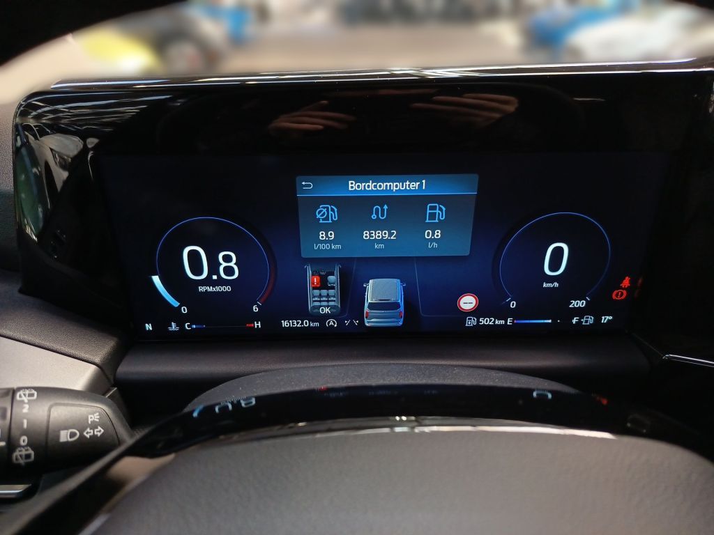 Ford Tourneo Custom 2025