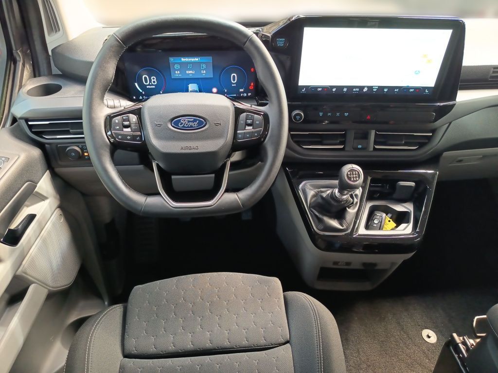 Ford Tourneo Custom 2025