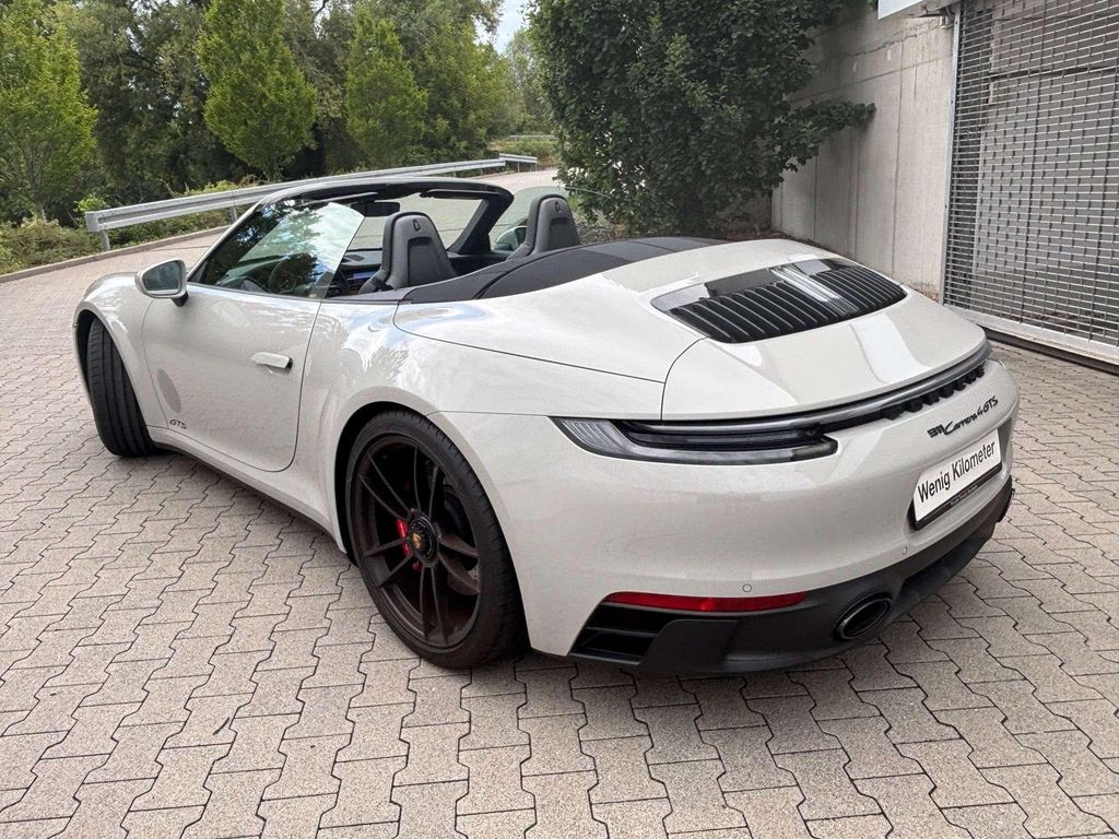 Porsche 992 2024