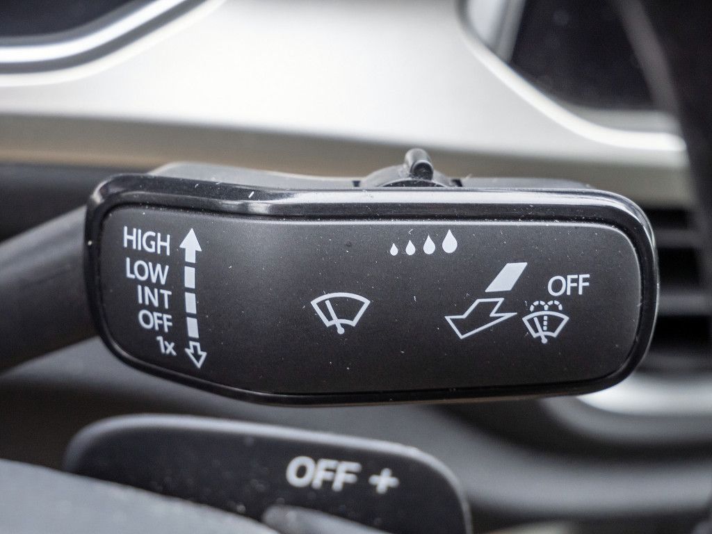 Volkswagen T-Roc 2024