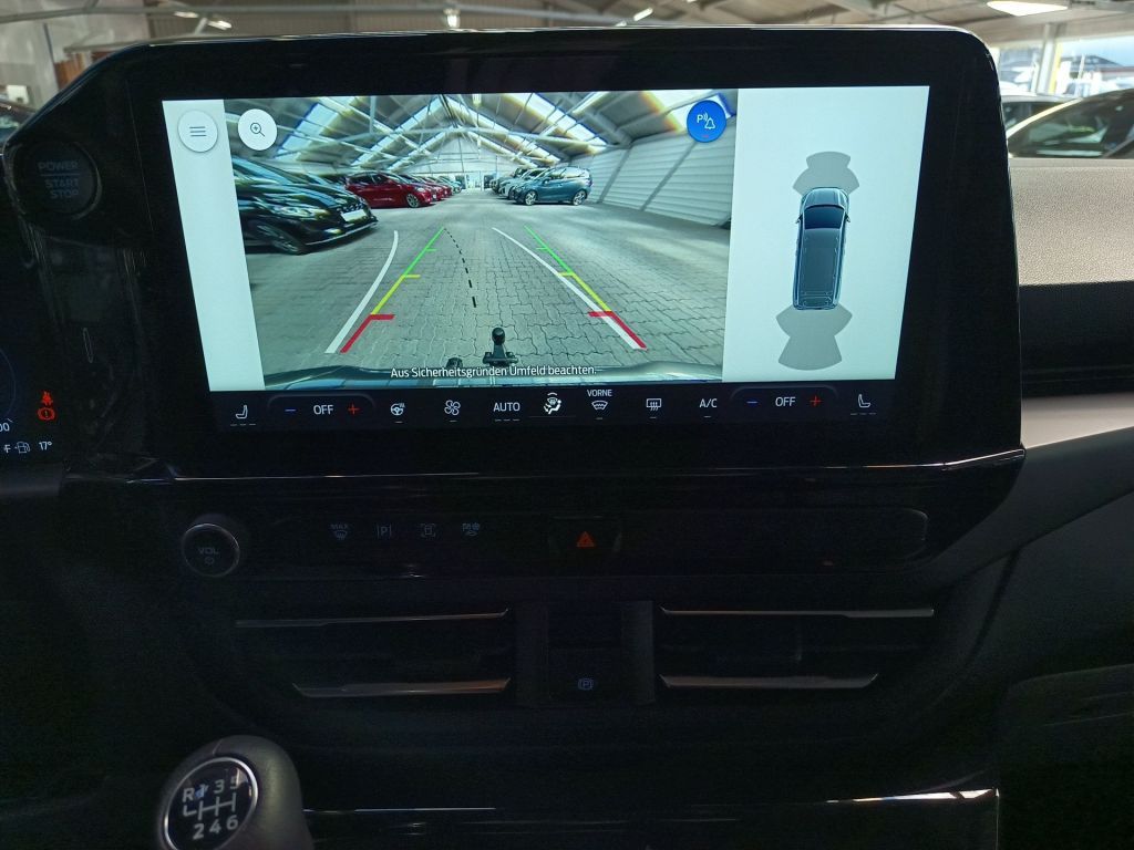 Ford Tourneo Custom 2025